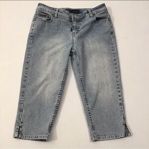 R.V.T. Jeans Co. Faded Stretch Capri Jeans